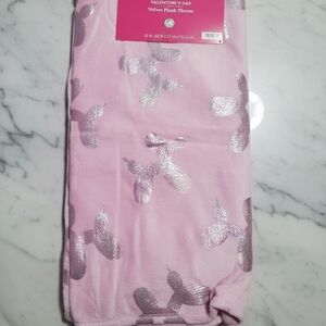 Pink Velvet Balloon Dog Throw Blanket